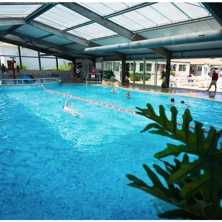 Comfortable Mobilhome Cc372 Les Charmettes Siblu 4 Stars * 레 마트